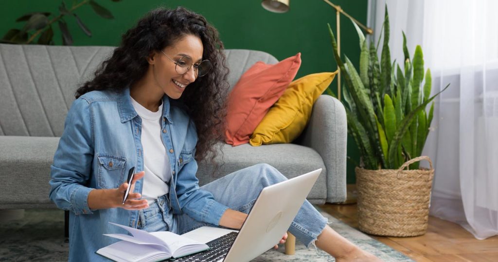 9 Top Professional Development Courses To Craft Your Career