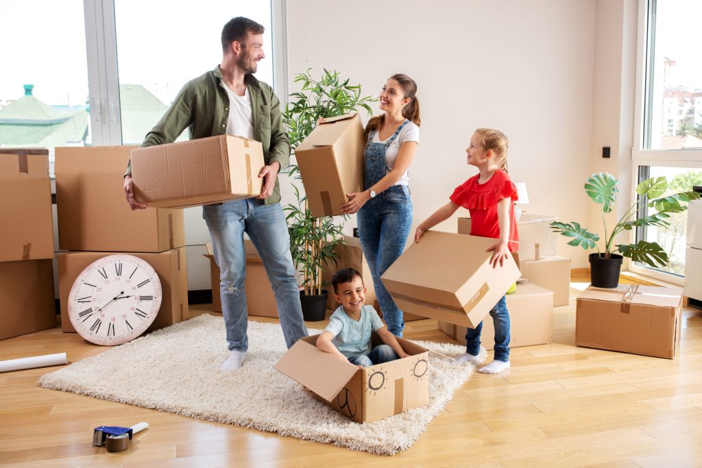 Managing Parent-Child Relationships During Relocation to a N GoodTherapy