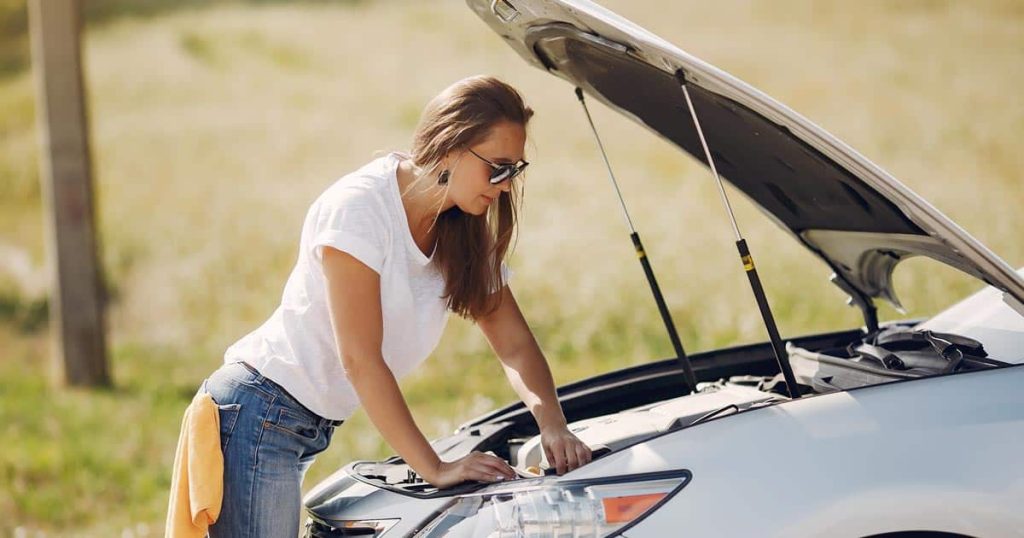 7 Road Trip Car Maintenance Tips