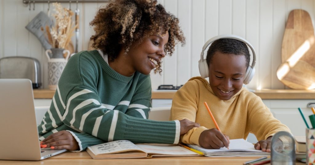 What Kids Can Learn From a Work-From-Home Mom What Kids Can Learn From a Work-From-Home Mom