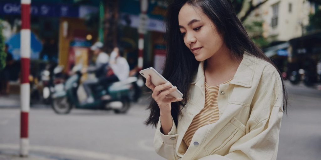 The Best Texts to Send When a Guy Goes Silent